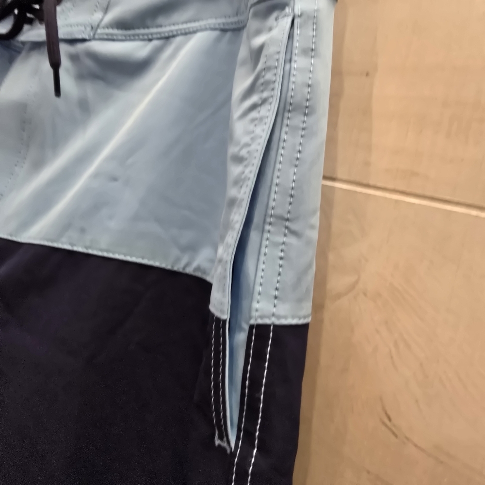 {33/M} J. Crew Flex Swimwear Colorblock Swim Trunks Boardshorts Blue Navy Green - Picture 4 of 8